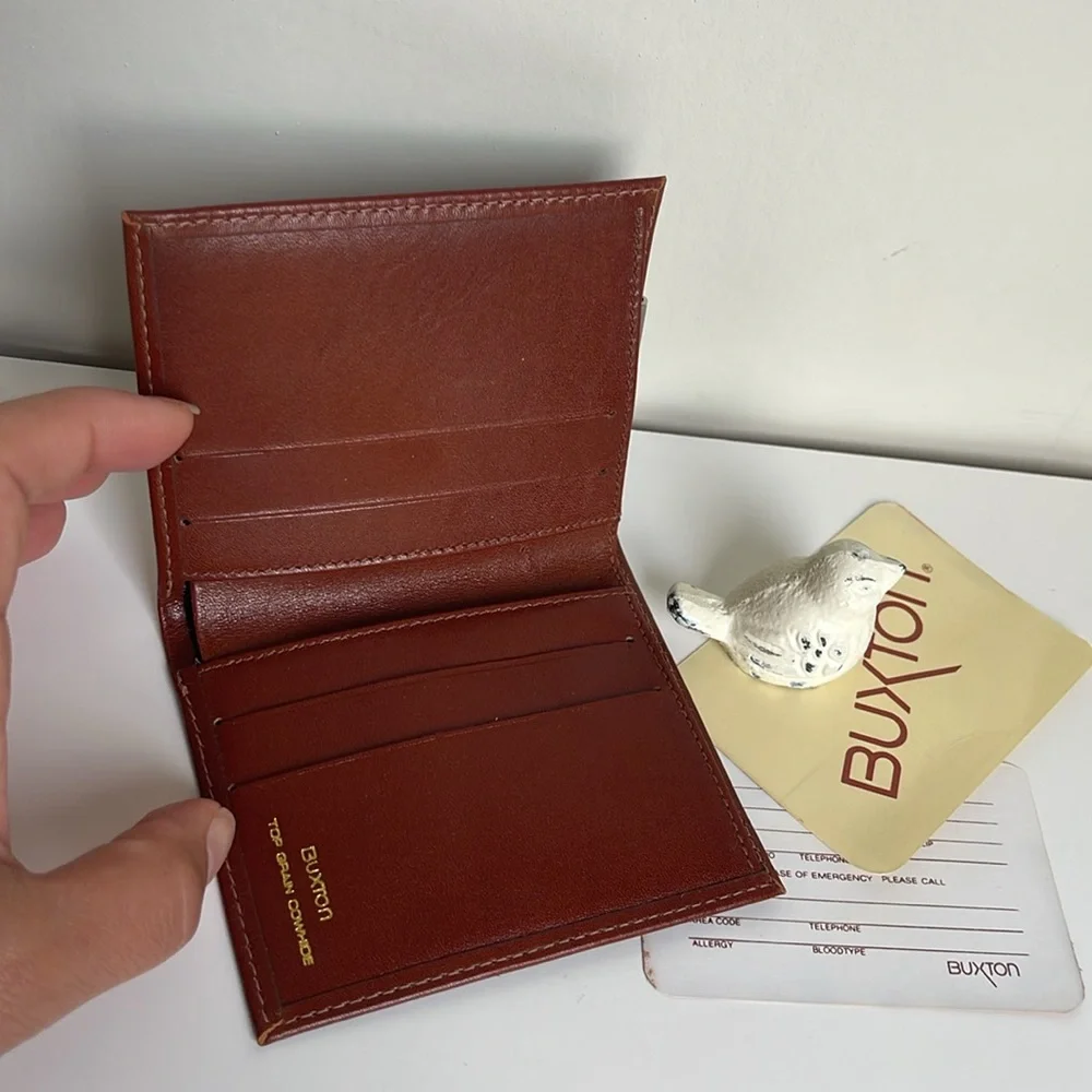 BUXTON Genuine Leather Wallet New In Box